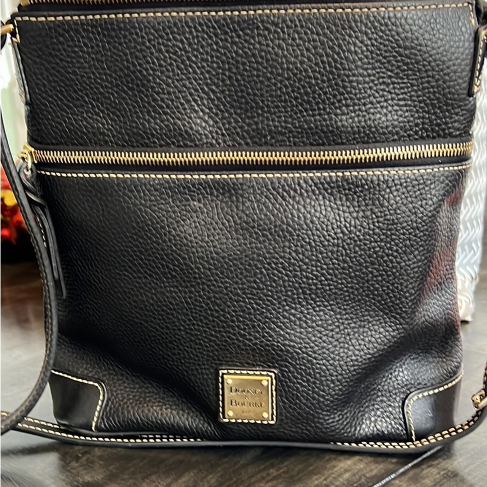 Dooney & Bourke Crossbody